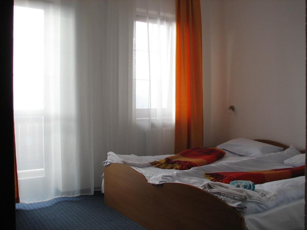 Alpenhof Pansion Hotel สลาฟสเก ห้อง รูปภาพ